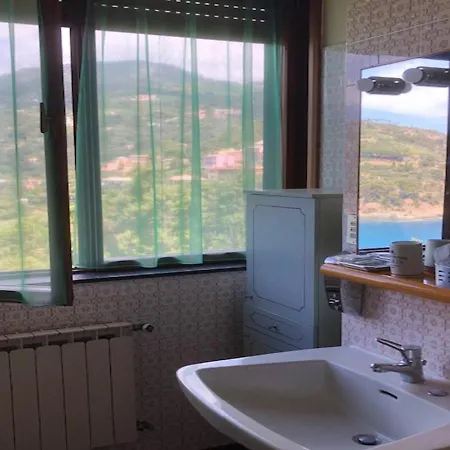 Mimosa Splendida Vista Mare Guest house Bonassola