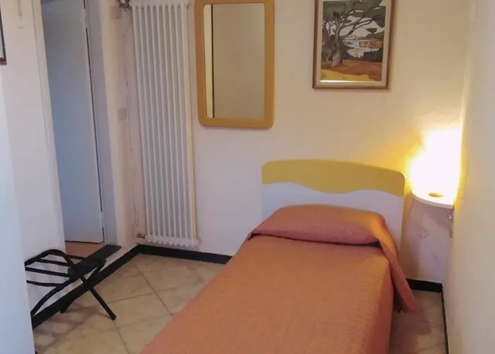 Mimosa Splendida Vista Mare 게스트하우스 3*